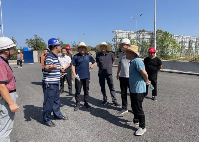 章勇视察青山湖西岸片区基础设施建设工程、、、丹霞路蹊径及综合管廊工程EPC项目工程  